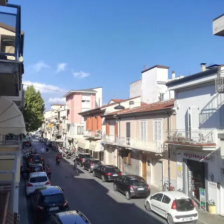Appartement In Centro Con Terrazza *